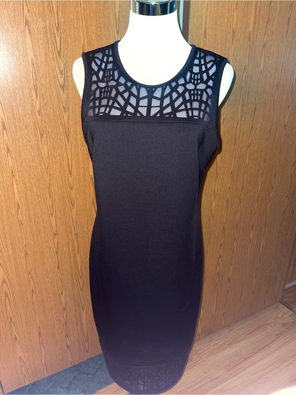 Thalia Sodi Black Sleeveless Midi Dress with Geometric Mesh Yoke